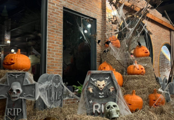 Mô hình trang trí HALLOWEEN